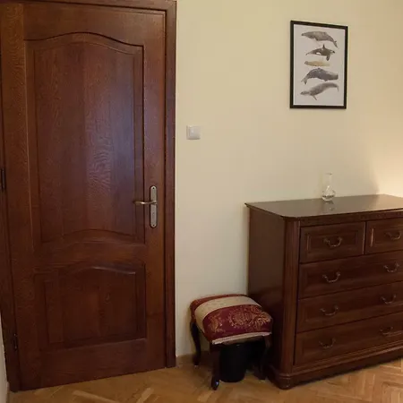 Homestay Art Nouveau Centre *